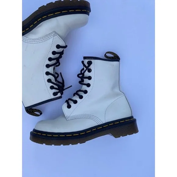 Dr. Martens 1460 White Leather 8 Eye Combat Boots Womens Size 5 US L 36 EU - Picture 2 of 11